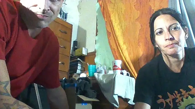 Snapshot of SillyRabbitz chatting on 10/20/25, 04:57 SillyRabbitz online show from 10/20/25, 04:57