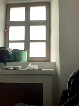 Snapshot of Mike8523 chatting on 11/15/25, 06:00 Mike8523 online show from 11/15/25, 06:00