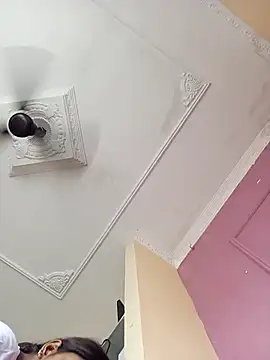 Snapshot of heena-3678 chatting on 10/07/25, 05:15 heena-3678 online show from 10/07/25, 05:15