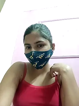 Snapshot of heena-3678 chatting on 11/09/25, 12:36 heena-3678 online show from 11/09/25, 12:36