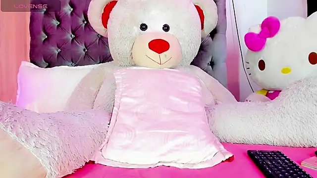 Julie Lovelyx1 online show from 03/20/25, 07:03