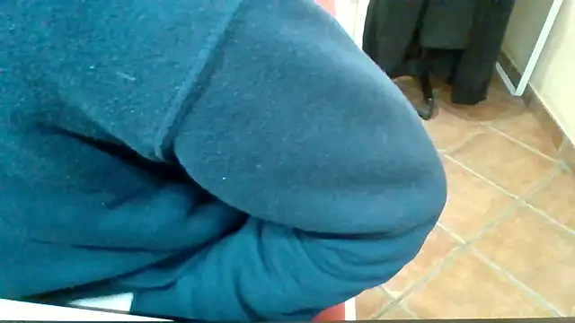 Snapshot of FruitedHymnal chatting on 02/16/26, 09:27 FruitedHymnal online show from 02/16/26, 09:27