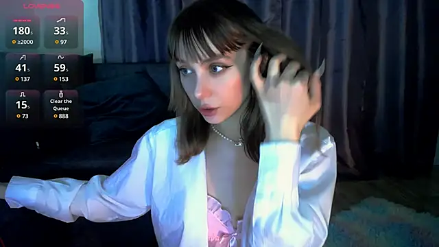 Snapshot of Cherry_Bite chatting on 02/27/25, 11:37 Cherry Bite online show from 02/27/25, 11:37