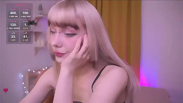 Snapshot of Cherry_Bite chatting on 11/30/25, 10:14 Cherry Bite online show from 11/30/25, 10:14