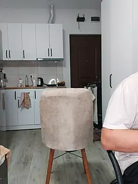 Snapshot of _KissMyAss_ chatting on 03/18/25, 03:10 KissMyAss online show from 03/18/25, 03:10