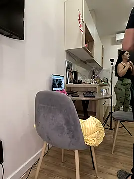  KissMyAss  online show from 04/05/26, 07:22