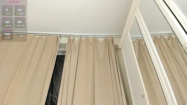 Snapshot of Zirael_swan chatting on 02/25/26, 03:38 Zirael swan online show from 02/25/26, 03:38