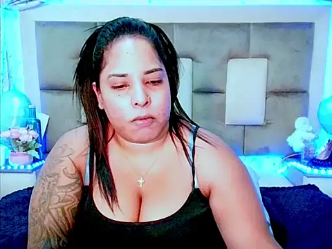 indiantopaz694u online show from 10/03/25, 04:09