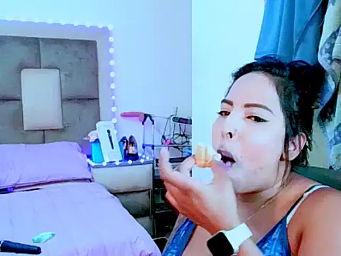 indiantopaz694u online show from 04/08/26, 06:57