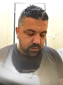 Snapshot of Alexander18edd chatting on 10/11/25, 08:13 Alexander18edd online show from 10/11/25, 08:13