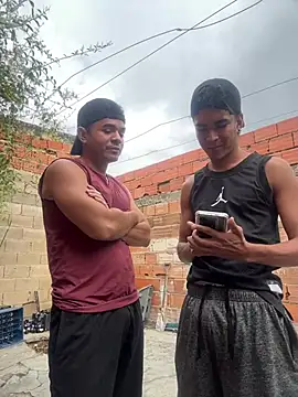 twinks 28 online show from 05/20/26, 12:22