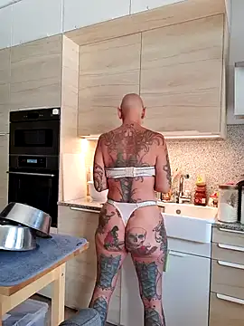 Emma Milf25 online show from 05/23/26, 12:09