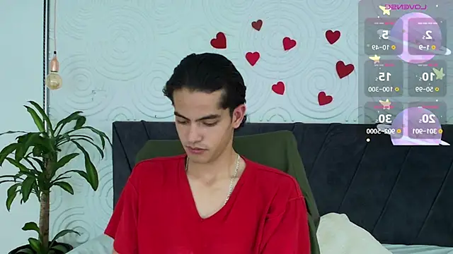 Snapshot of Maximoherrera_16 chatting on 05/26/26, 12:12 Maximoherrera 16 online show from 05/26/26, 12:12