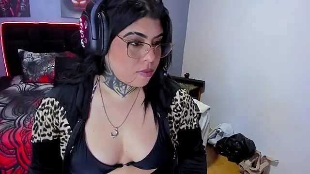 Veronika metal online show from 07/30/26, 11:15