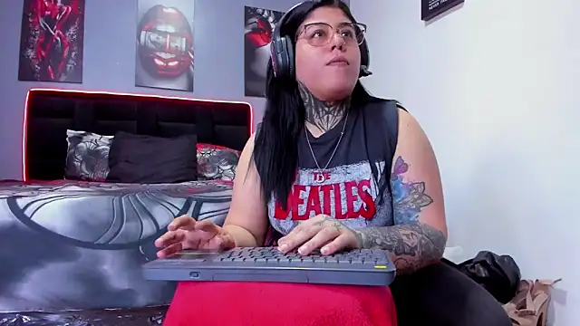 Veronika metal online show from 08/05/26, 08:33
