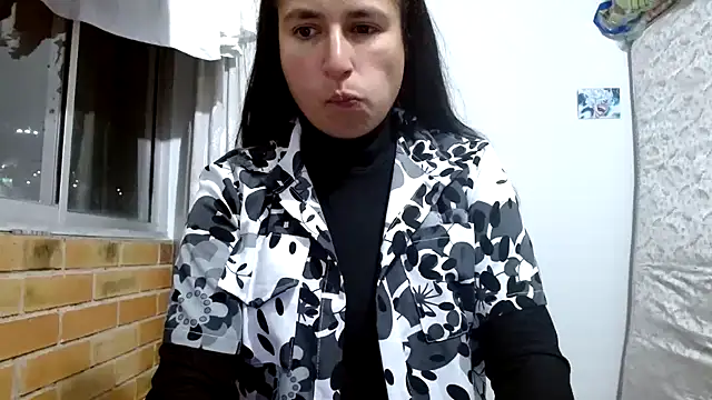 Escarcha-blue online show from 11/29/25, 03:53