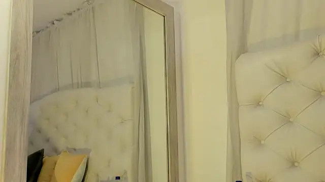 kamii arias online show from 11/24/25, 02:28