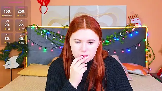 Snapshot of Eva_Starlight chatting on 12/21/25, 04:19 Eva Starlight online show from 12/21/25, 04:19