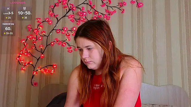 Snapshot of Eva_Starlight chatting on 02/24/26, 04:10 Eva Starlight online show from 02/24/26, 04:10