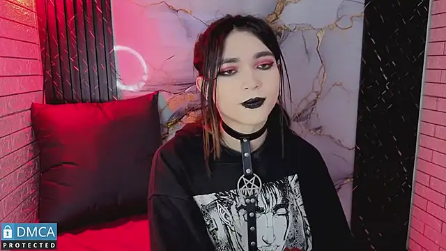 MaeveKuro online show from 07/01/26, 02:57
