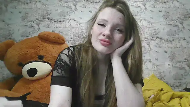 Snapshot of Eveline_May chatting on 03/16/25, 06:34 Eveline May online show from 03/16/25, 06:34
