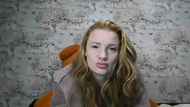 Snapshot of Eveline_May chatting on 10/14/25, 02:29 Eveline May online show from 10/14/25, 02:29