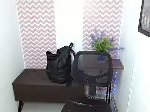 dayanacarson online show from 05/04/26, 06:04