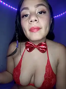 Snapshot of Valen_thompsom_002 chatting on 11/10/25, 04:55 Valen thompsom 002 online show from 11/10/25, 04:55