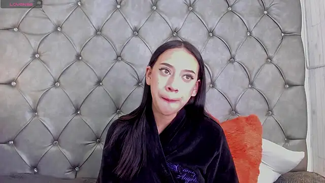 zephyra-angels online show from 03/08/25, 07:05