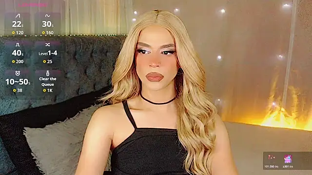 Snapshot of Dalila_moan chatting on 12/15/25, 10:08 Dalila moan online show from 12/15/25, 10:08