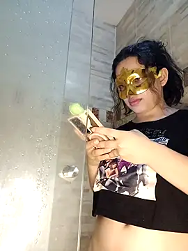 Snapshot of SexyLilyXO chatting on 02/25/25, 07:14 SexyLilyXO online show from 02/25/25, 07:14