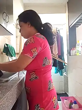 Snapshot of SexyLilyXO chatting on 03/17/25, 03:07 SexyLilyXO online show from 03/17/25, 03:07