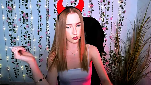 doll vey online show from 09/13/25, 07:02