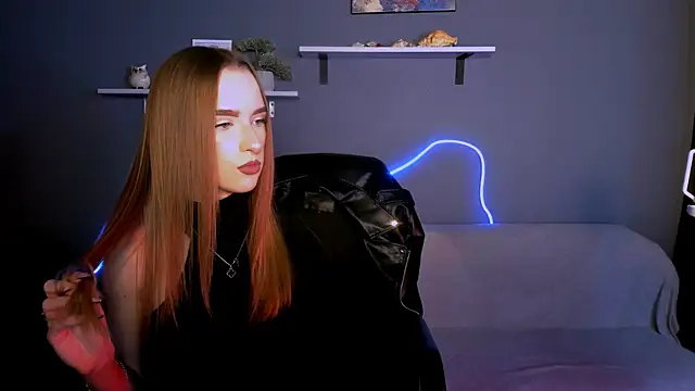 doll vey online show from 10/12/25, 07:02