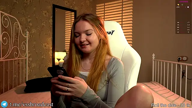 Snapshot of CuteStella_ chatting on 10/24/25, 03:25 CuteStella online show from 10/24/25, 03:25