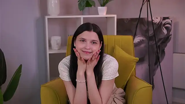 ErlineDumford online show from 02/28/25, 11:14