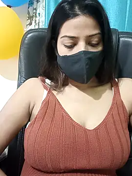 Snapshot of CRAZY__BITE chatting on 11/22/25, 12:59 CRAZY BITE online show from 11/22/25, 12:59