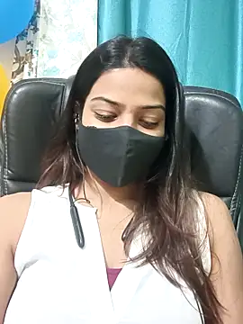 Snapshot of CRAZY__BITE chatting on 11/24/25, 06:51 CRAZY BITE online show from 11/24/25, 06:51