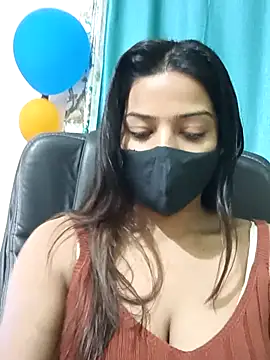 Snapshot of CRAZY__BITE chatting on 12/01/25, 02:11 CRAZY BITE online show from 12/01/25, 02:11