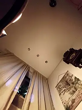 Snapshot of Rosemarie_Blu chatting on 11/09/25, 06:01 Rosemarie Blu online show from 11/09/25, 06:01