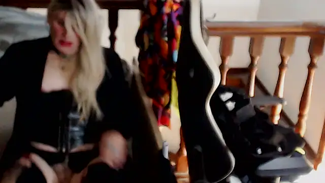 emmex671 online show from 09/30/25, 06:51