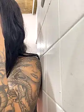 Snapshot of Madisson-Rivas chatting on 11/02/25, 07:49 Madisson-Rivas online show from 11/02/25, 07:49