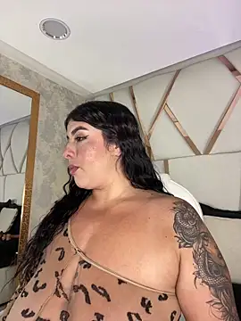 Snapshot of Madisson-Rivas chatting on 02/02/26, 01:59 Madisson-Rivas online show from 02/02/26, 01:59