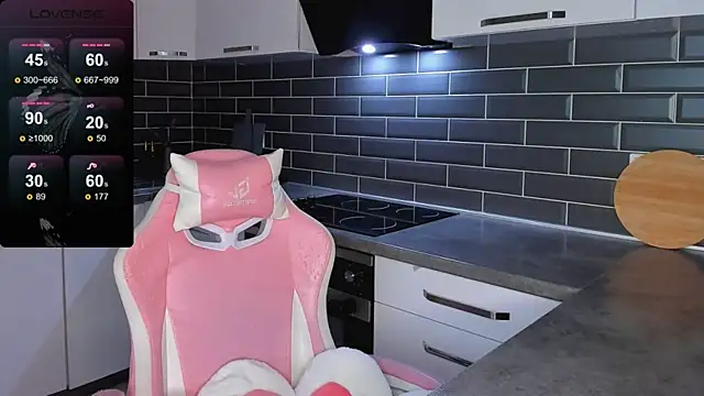 EmmaVictori1 online show from 03/29/26, 08:25