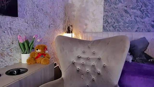 Arianaa collins online show from 02/10/26, 11:58