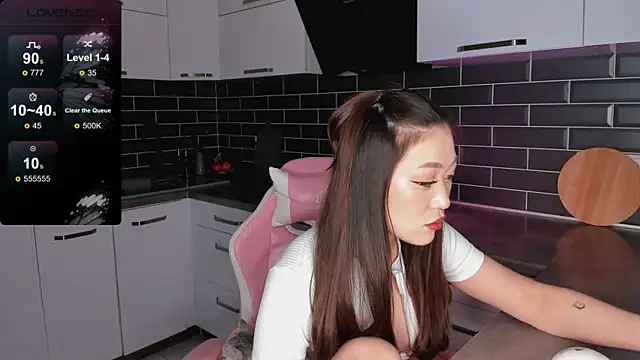 Snapshot of ShaiyaMinn3 chatting on 03/03/26, 06:25 ShaiyaMinn3 online show from 03/03/26, 06:25