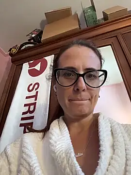 NataKitten online show from 10/29/25, 11:01