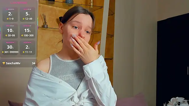 EdinaCordner online show from 09/12/25, 10:15