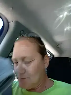 wetnwildforyou online show from 10/31/25, 05:47