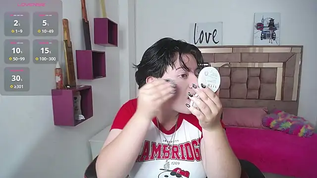 safyka online show from 11/07/25, 11:49